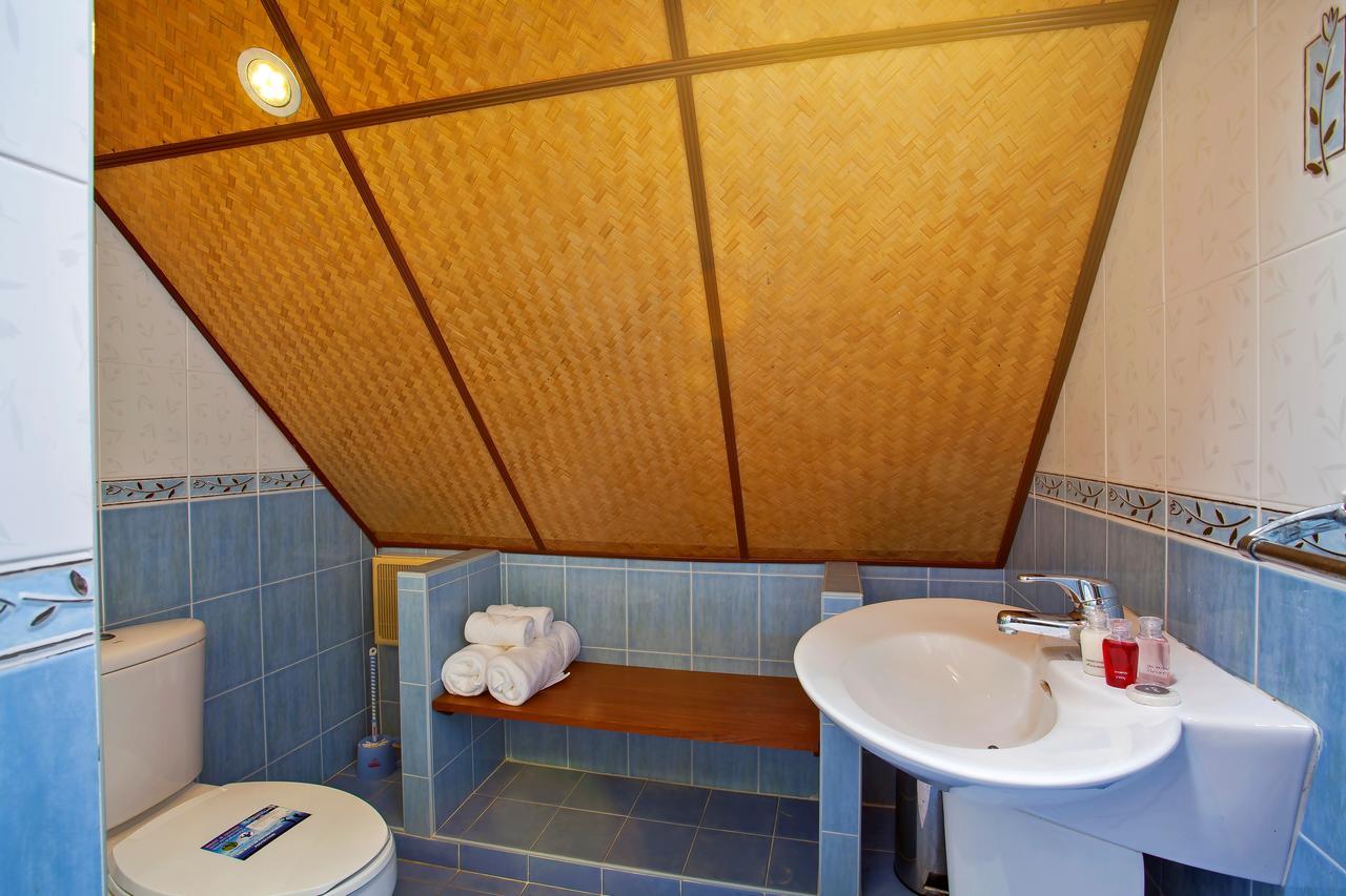 Traditional Thai Villa Nikkie In Tropical Nature, 4Br & Pool, Near Rawai Beach Nai Harn Kültér fotó