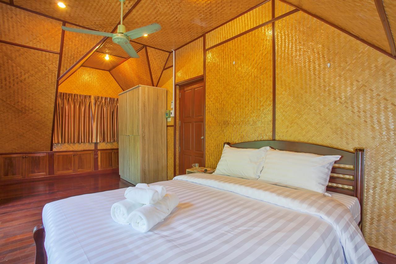Traditional Thai Villa Nikkie In Tropical Nature, 4Br & Pool, Near Rawai Beach Nai Harn Kültér fotó